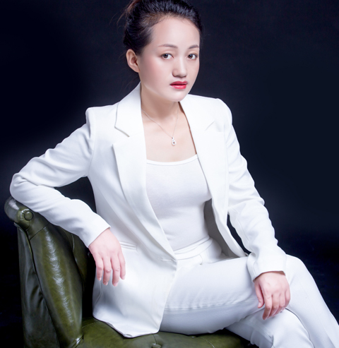 贺俊